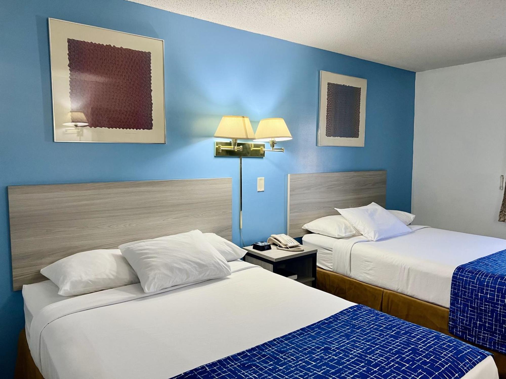 Travelodge By Wyndham Герші Екстер'єр фото