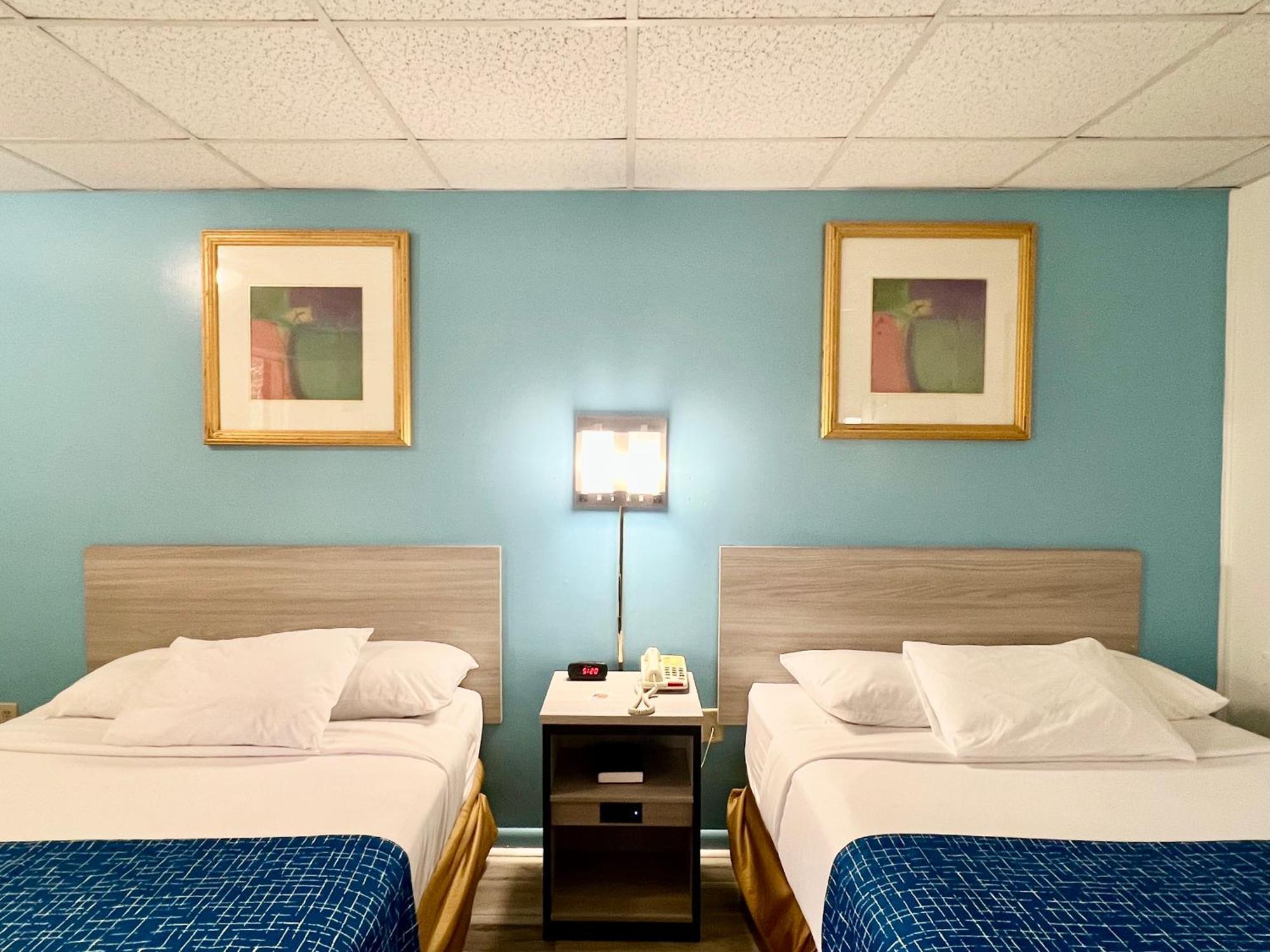 Travelodge By Wyndham Герші Екстер'єр фото