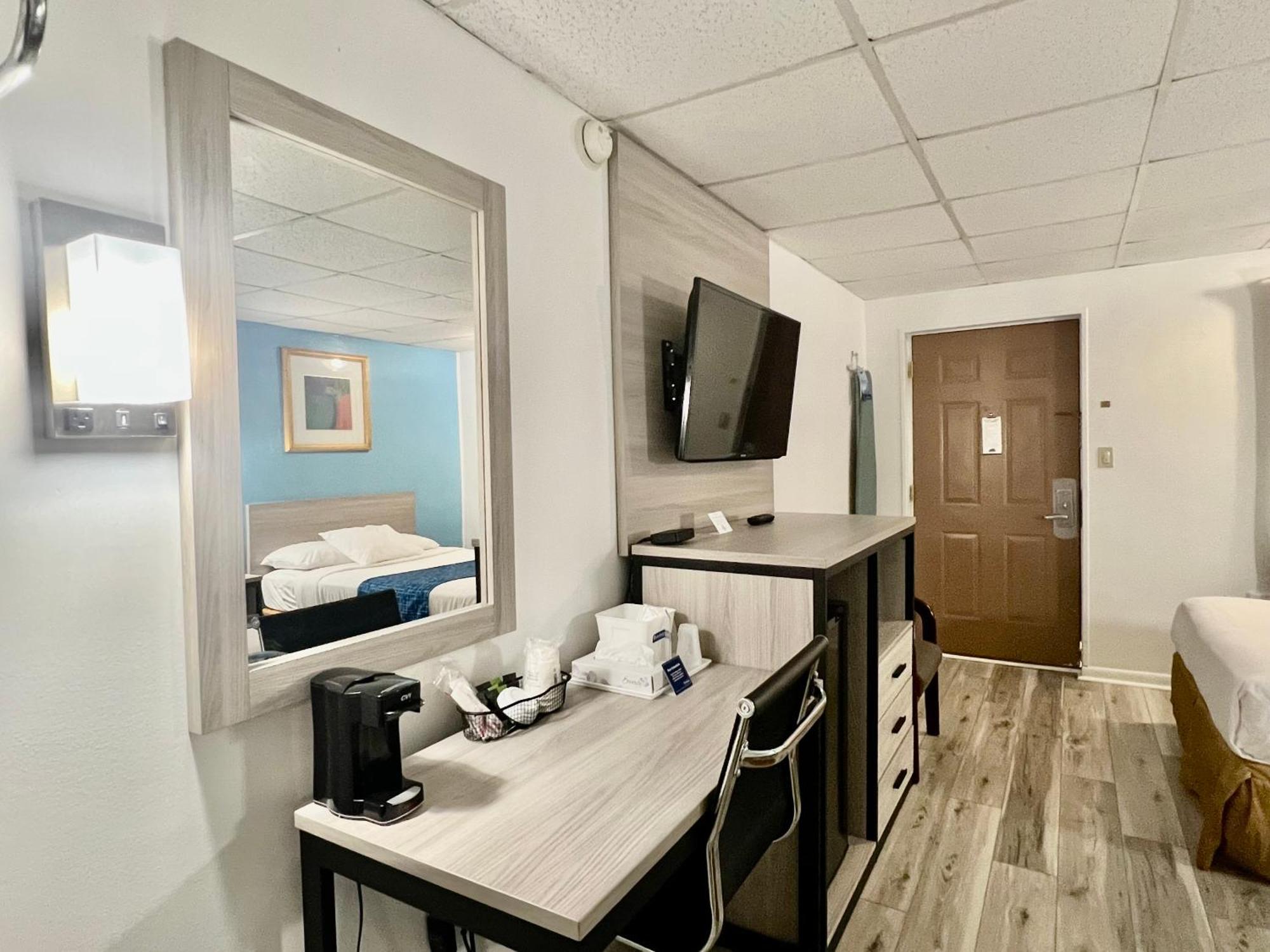 Travelodge By Wyndham Герші Екстер'єр фото